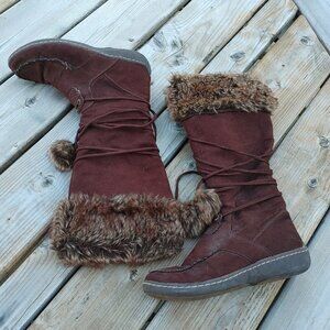 American Eagle Pom Pom Boots Calf High Boots 8.5